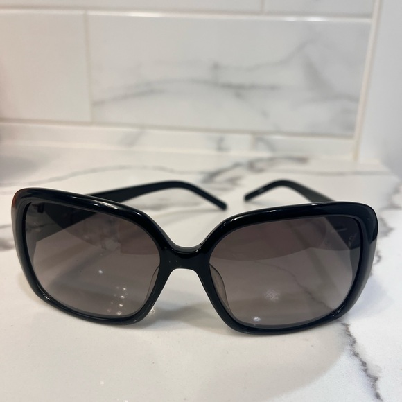 Lacoste Accessories - Lacoste L623S 001 Black Grey Sunglasses 56 16 135. Lenses Have minor scratches